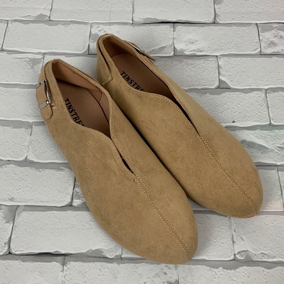 Tinstree Flat slip on shoes Size 9 Pointed Toe Flats Tan New NWOT - Picture 1 of 11